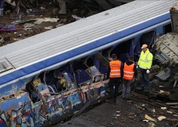 Παύλος Μόκκας: «Η εξουσία χωρίς μάσκα –  Το μήνυμα πίσω από την τραγωδία των Τεμπών»