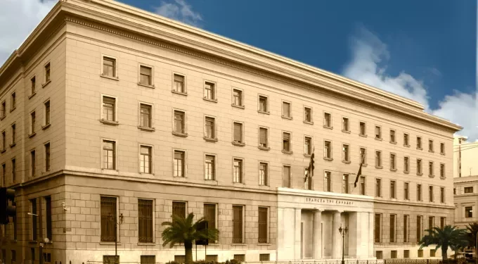 Στουρνάρα και τραπεζίτες βλέπουν σήμερα οι επικεφαλής SSM και SRB