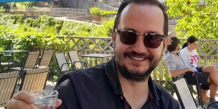 Παραιτήθηκε από την υπόθεση του θανάτου του Βασίλη Καλογήρου η ιατροδικαστής Ρουμπίνη Λεονταρή