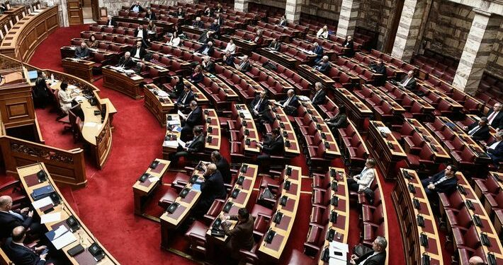 ΝΔ: Υπερψηφίζουμε την πρόταση για τη σύσταση Προανακριτικής Επιτροπής για τα Τέμπη