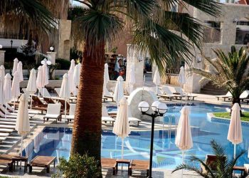 Αναστολή νέων οικοδομικών αδειών ζητούν οι κάτοικοι στην Κω