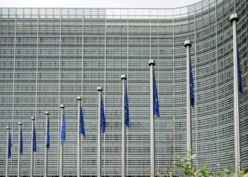 ReArm Europe: Το σχέδιο της ΕΕ για τη μετατροπή της σε «πολεμική οικονομία»