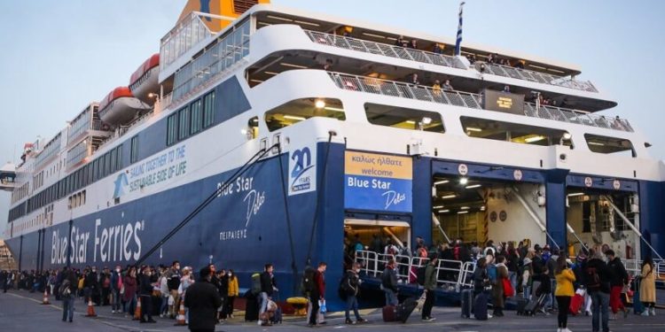 Βασίλης Κικίλιας: «Πρώτη προτεραιότητα να μην αυξηθούν τα ακτοπλοϊκά εισιτήρια»