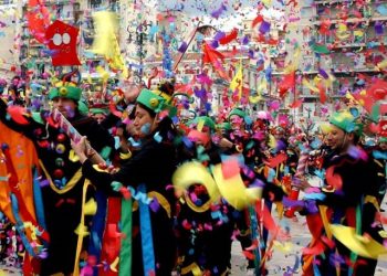 Δήμος Αλίμου: Μεγάλη αποκριάτικη παρέλαση σήμερα Κυριακή 2 Μαρτίου