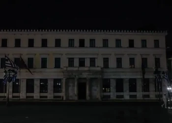 Ώρα της Γης 2025: Ο Δήμος Αθηναίων σβήνει τα φώτα σε 7 κτίρια