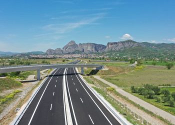 Τα 3 “αιώνια” έργα που ολοκληρώνονται τους επόμενους 12 μήνες και τα δύο μεγάλα οδικά που ξεκινούν