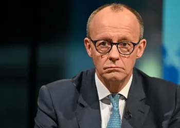 Μερτς: Θα τροποποιήσουμε το σύνταγμα για να αυξήσουμε το δημόσιες δαπάνες για την Άμυνα