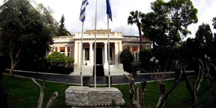 Το πολιτικό τοπίο που αποτυπώνουν οι δημοσκοπήσεις «Μάχη» Κωνσταντοπούλου – Ανδρουλάκη για τη δεύτερη θέση