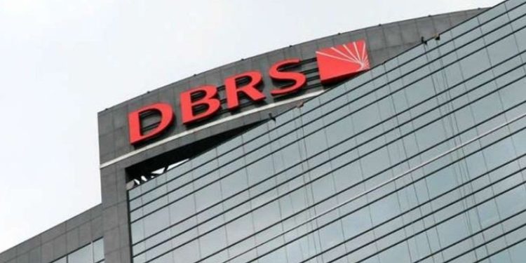 Αναβάθμιση της ελληνικής οικονομίας από τη DBRS: Τι σημαίνει και ποιες οι προκλήσεις