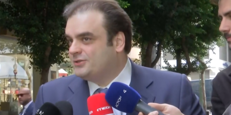 Στο υπ. Οικονομικών ο Κυρ. Πιερρακάκης: Με αναπτυξιακές πολιτικές να ενισχύσουμε κάθε σπίτι, κάθε οικογένεια, κάθε επιχείρηση