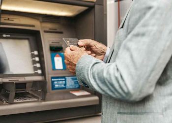 Μειωμένη σύνταξη: Ποιοι μπορούν να βγουν πριν τα 62 έτη – Ποιο είναι το ποσό της σύνταξης