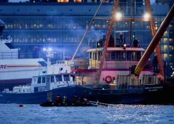 Τραγωδία στον ποταμό Χάντσον: Έξι νεκροί από πτώση ελικοπτέρου