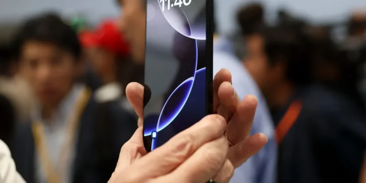 Η Apple, μεταφέρει 600 τόνους iPhones στις ΗΠΑ από την Ινδία – Οι ειδικές εμπορικές πτήσεις