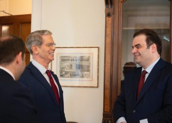 Η Ενίσχυση επενδύσεων στο επίκεντρο της συνάντησης Πιερρακάκη – Μπέσεντ στις ΗΠΑ