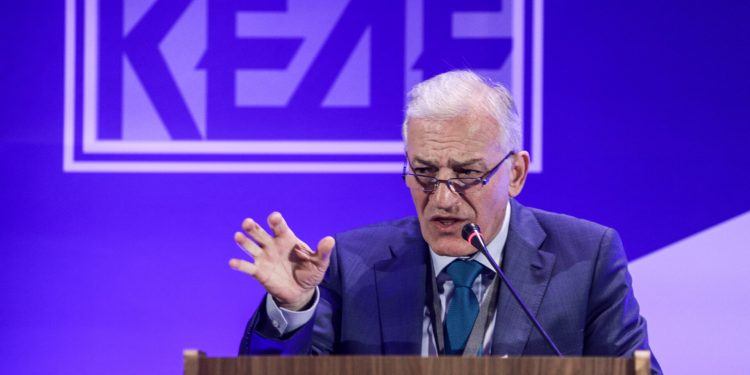 Η ΚΕΔΕ διαφωνεί με την πρόταση Στουρνάρα για τον ΕΝΦΙΑ