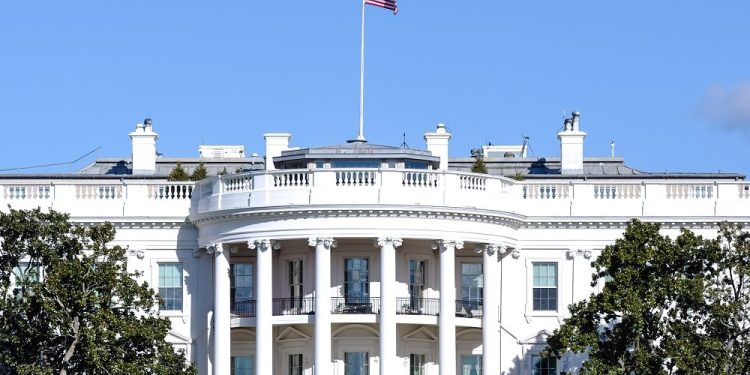 Washington Post: Αναγνώριση ρωσικής κυριαρχίας στην Κριμαία στο σχέδιο Τραμπ για ειρήνευση στην Ουκρανία