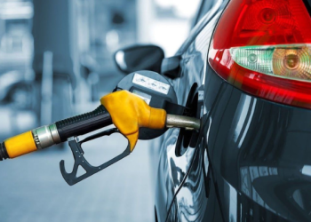 Ενέργεια: Πτώση στα καύσιμα, κόντρα στη λογική της εποχής