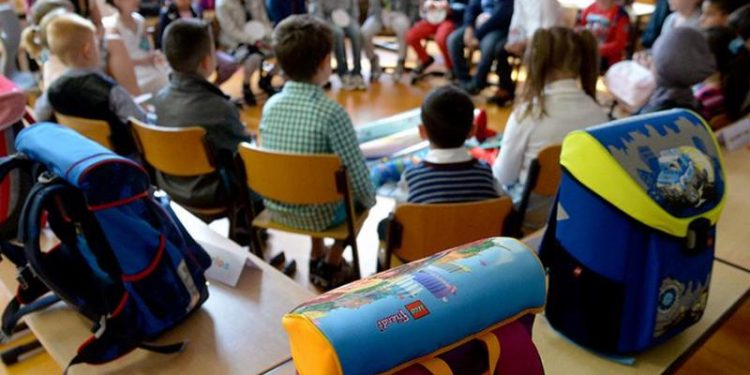 Γερμανία: Σενάρια ετοιμότητας για πόλεμο και καταστροφές στα σχολεία