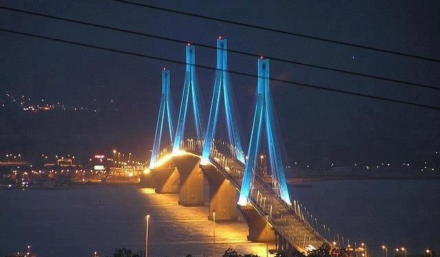 Πάτρα: Νέες επενδύσεις την ώρα που παγώνουν εμβληματικά έργα