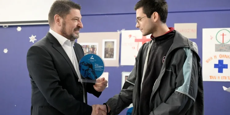 Χαρδαλιάς: «Στηρίζουμε το σπουδαίο έργο των μουσικών και καλλιτεχνικών σχολείων»