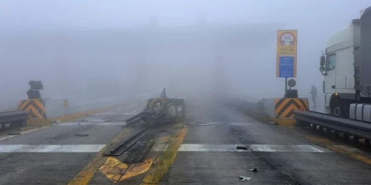 Τραγωδία στα διόδια Πολυμύλου: Έρευνα για το πολύνεκρο τροχαίο και κατηγορίες σε βαθμό κακουργήματος