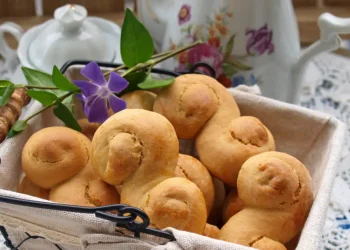 Εύκολα Σμυρναίικα κουλουράκια με λιγότερη ζάχαρη