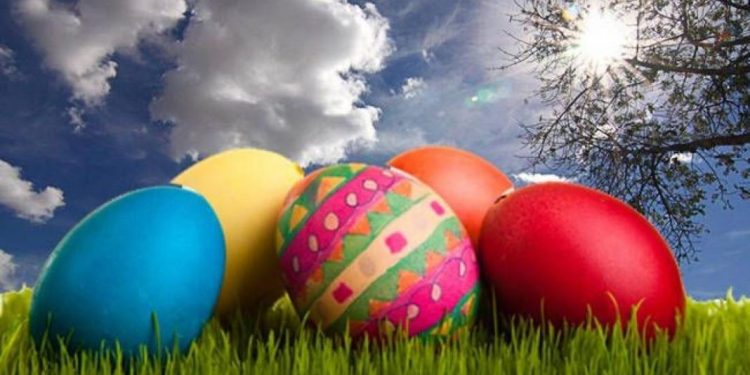 Καιρός: Με «καλοκαιρινές» θερμοκρασίες και τοπικές βροχές στα ορεινά η Κυριακή του Πάσχα