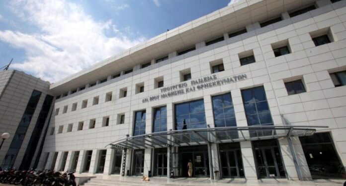 Στην τελική ευθεία για τη λήξη των μαθημάτων και την έναρξη των Πανελλαδικών