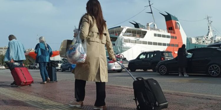 Ξεκίνησε η επιστροφή των εκδρομέων του Πάσχα – Έκτακτα μέτρα της Τροχαίας