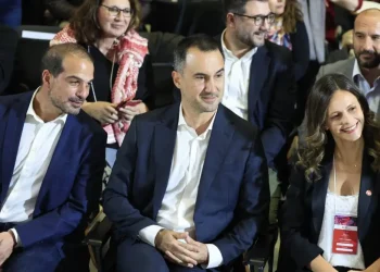 Αλέξης Χαρίτσης: Παραιτείται την Τετάρτη από πρόεδρος της ΚΟ της Νέας Αριστεράς