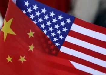 Δασμούς 34% σε όλα τα αμερικανικά προϊόντα ανακοίνωσε η Κίνα – Βουτιά στα ευρωπαϊκά χρηματιστήρια