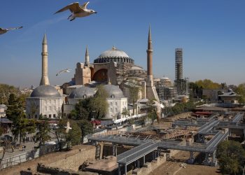 Σεισμός στην Κωνσταντινούπολη προκαλεί ανησυχία για μεγαλύτερη δόνηση