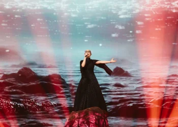 Η Ελλάδα με την Κλαυδία και την «αστερομάτα» ετοιμάζεται για τη σκηνή της Eurovision 2025