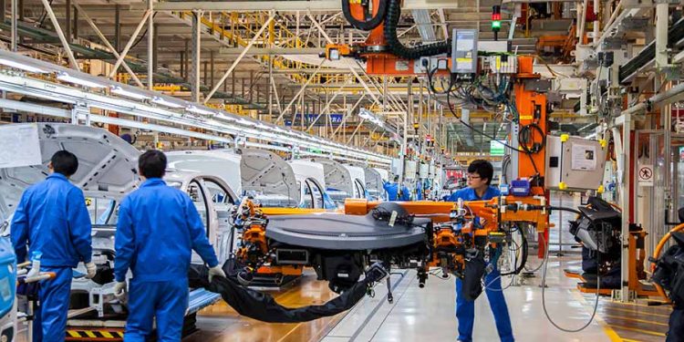 Γερμανικές επιχειρήσεις ενισχύουν την παρουσία τους στην Κίνα – Πάνω από 50% σχεδιάζουν νέες επενδύσεις έως το 2027