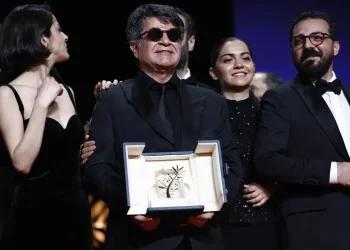 Χρυσός Φοίνικας στις Κάννες για τον Τζαφάρ Παναχί – Μυστικά γυρισμένη ταινία ενάντια στο ιρανικό καθεστώς