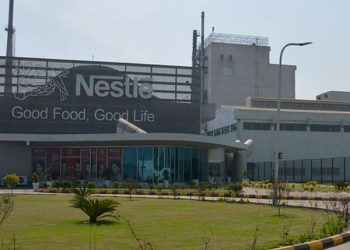 Οι κολοσσοί του λιανεμπορίου «παγώνουν» τις τιμές στις ΗΠΑ – Πίεση από τον πληθωρισμό και τις φθηνές ετικέτες