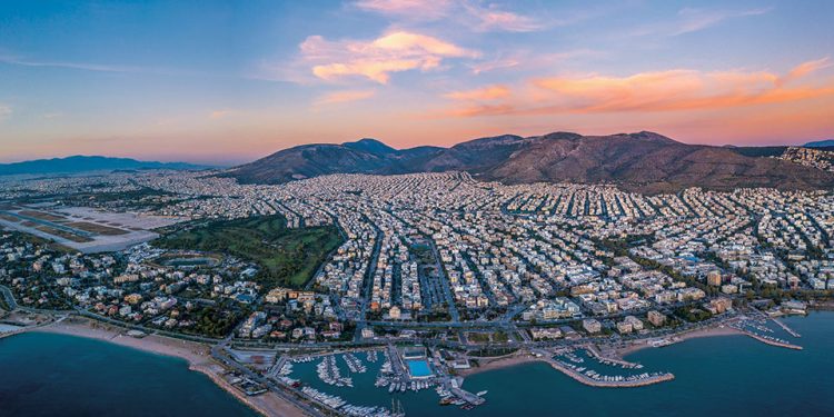 Οι Έλληνες της διασποράς επιστρέφουν με επενδύσεις σε ακίνητα