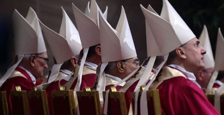 Κονκλάβιο 2025: Η Ρώμη στους ρυθμούς της εκλογής του νέου Πάπα