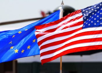 Προσωρινό «πάγωμα» των δασμών ανακοίνωσε ο Τραμπ – Σε διαπραγματεύσεις με την Ε.Ε. μέχρι τις 9 Ιουλίου