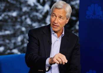 Τζέιμι Ντίμον προειδοποιεί: «Έρχεται κατάρρευση στην αγορά ομολόγων των ΗΠΑ»