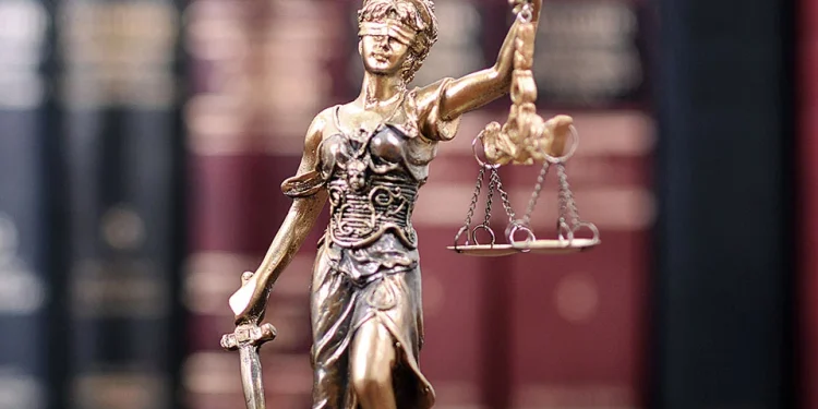 Γιατί ο ΟΠΕΔ αποτελεί την ουσιαστική γεφύρωση της σχέσης Δικαιοσύνης – Κοινωνίας