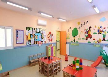 Άνοιξαν οι αιτήσεις για δωρεάν εγγραφές σε βρεφονηπιακούς σταθμούς – Ποιοι γονείς δικαιούνται θέση
