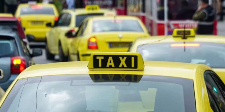 Στάση εργασίας ταξί την Τρίτη