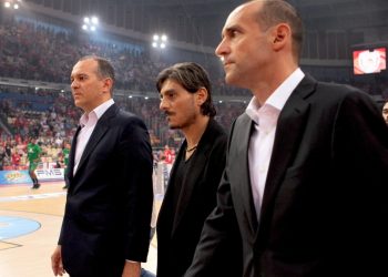 Ολυμπιακός και Παναθηναϊκός δηλώνουν πρόθυμοι να συνεχιστούν οι τελικοί – Στα άκρα οι διοικήσεις