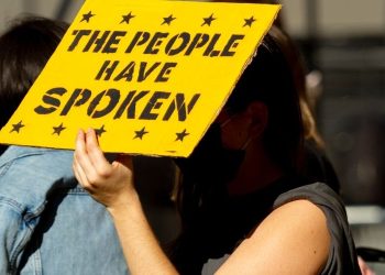 Βαγγέλης Ρηγάτος: Από το We the people στην ελληνική πραγματικότητα