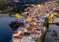 Η Ανδρος στα 24 μέρη με τους πιο εντυπωσιακούς φάρους του πλανήτη