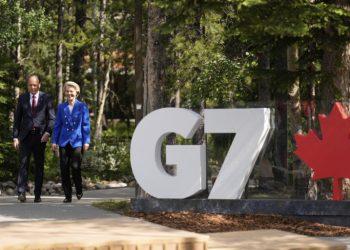 Φον ντερ Λάιεν: Η ΕΕ εξακολουθεί να στοχεύει σε επίτευξη εμπορικής συμφωνίας με τις ΗΠΑ