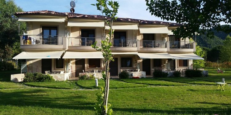 Χαλκιδική: Έκρηξη ζήτησης για εξοχικά και επενδυτικά ακίνητα από Έλληνες και ξένους