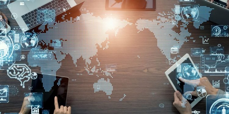 Πώς η Ελλάδα μετατρέπει το brain drain σε brain gain: Τρεις δράσεις που φέρνουν νέους επιστήμονες πίσω