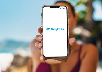 OnlyFans στην Ελλάδα: Φοροδιαφυγή και ΑΑΔΕ